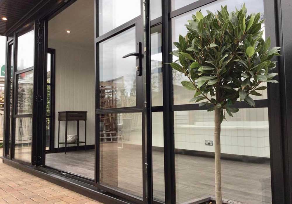 5 Advantages of Steel Look Windows and Doors